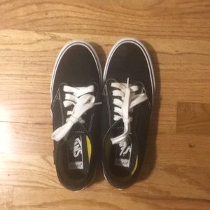 Black vans